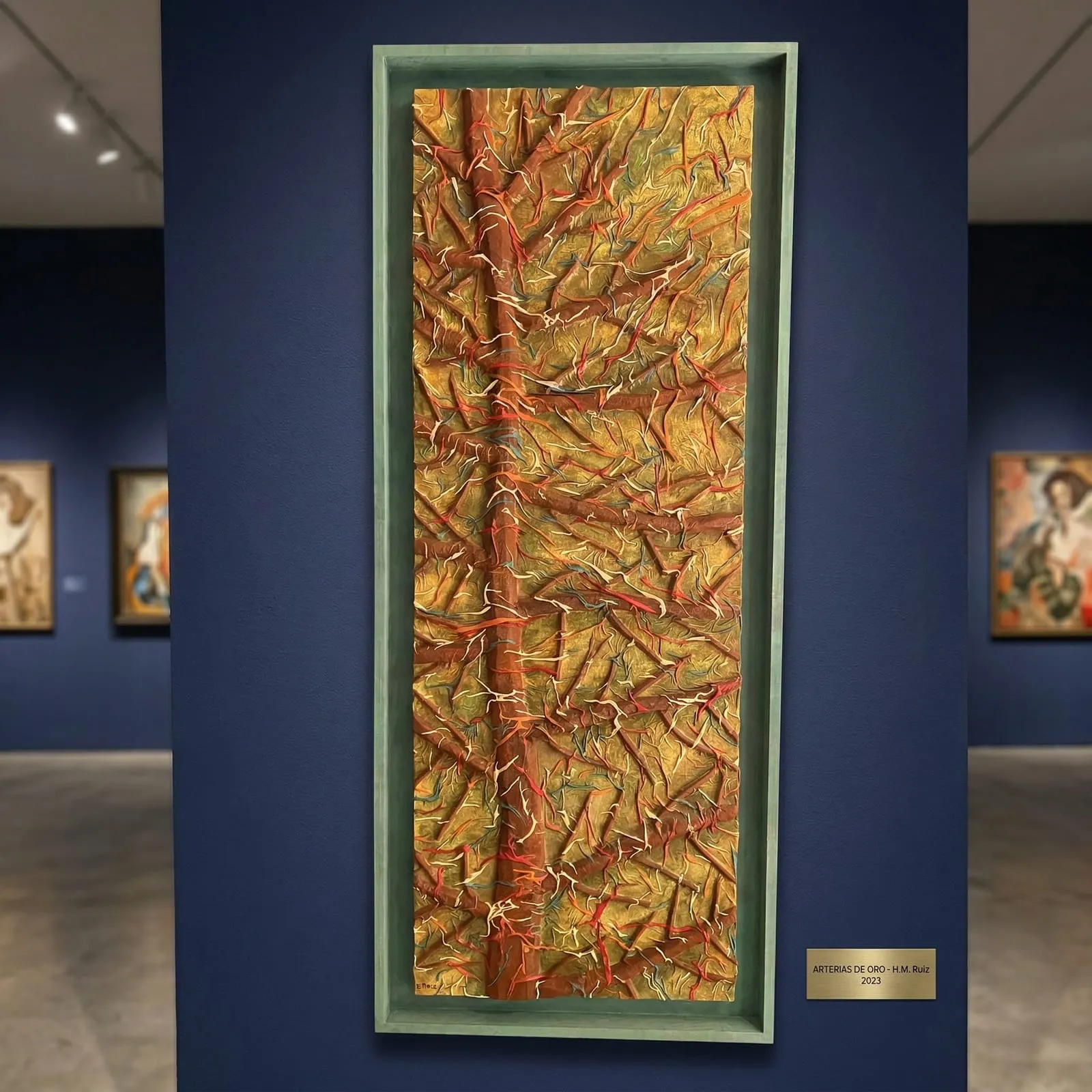 ARBOL MARRON